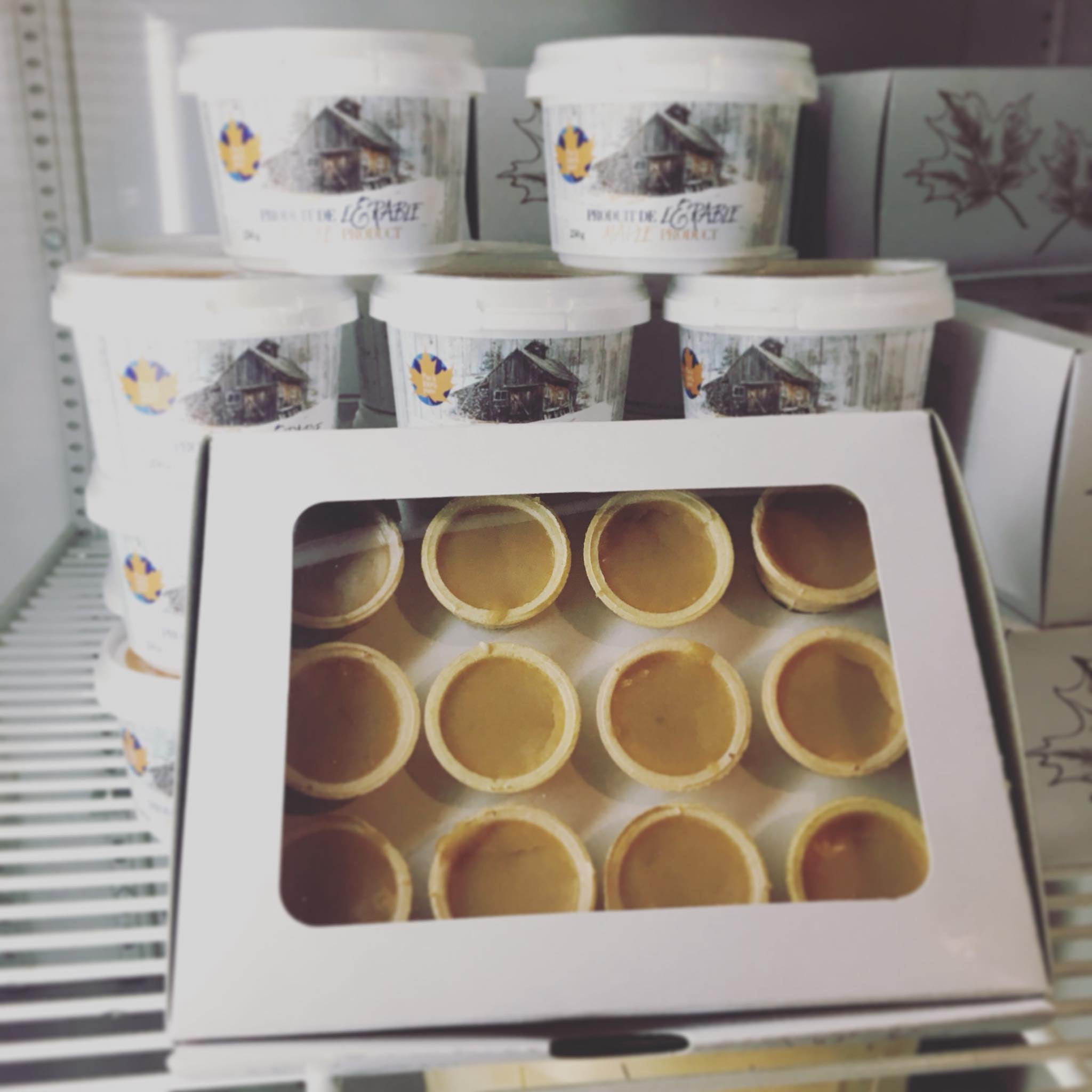 Maple butter cones / Cornets au beurre d'érable
